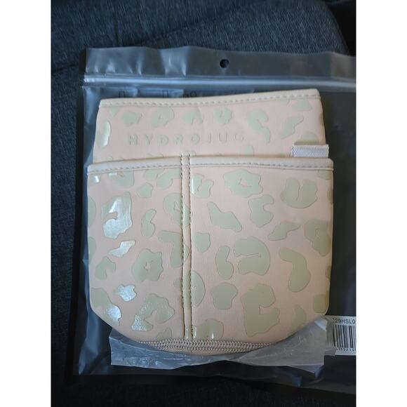 HydroJug Pro 73oz, Sleeve & Strap Peach With Vinyl Animal Print Insulating - Picture 2 of 4